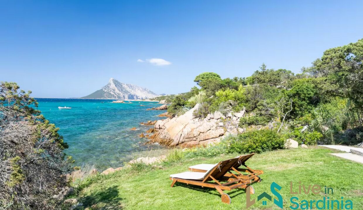 Villa-For-Sale-Aldia-Bianca-San-Teodoro