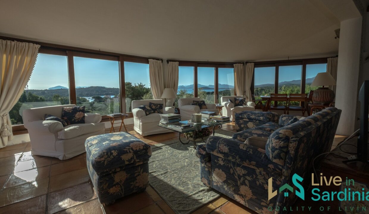 Sea-View-Villa-For-Sale-Emerald-Coast-Porto-Cervo (12)