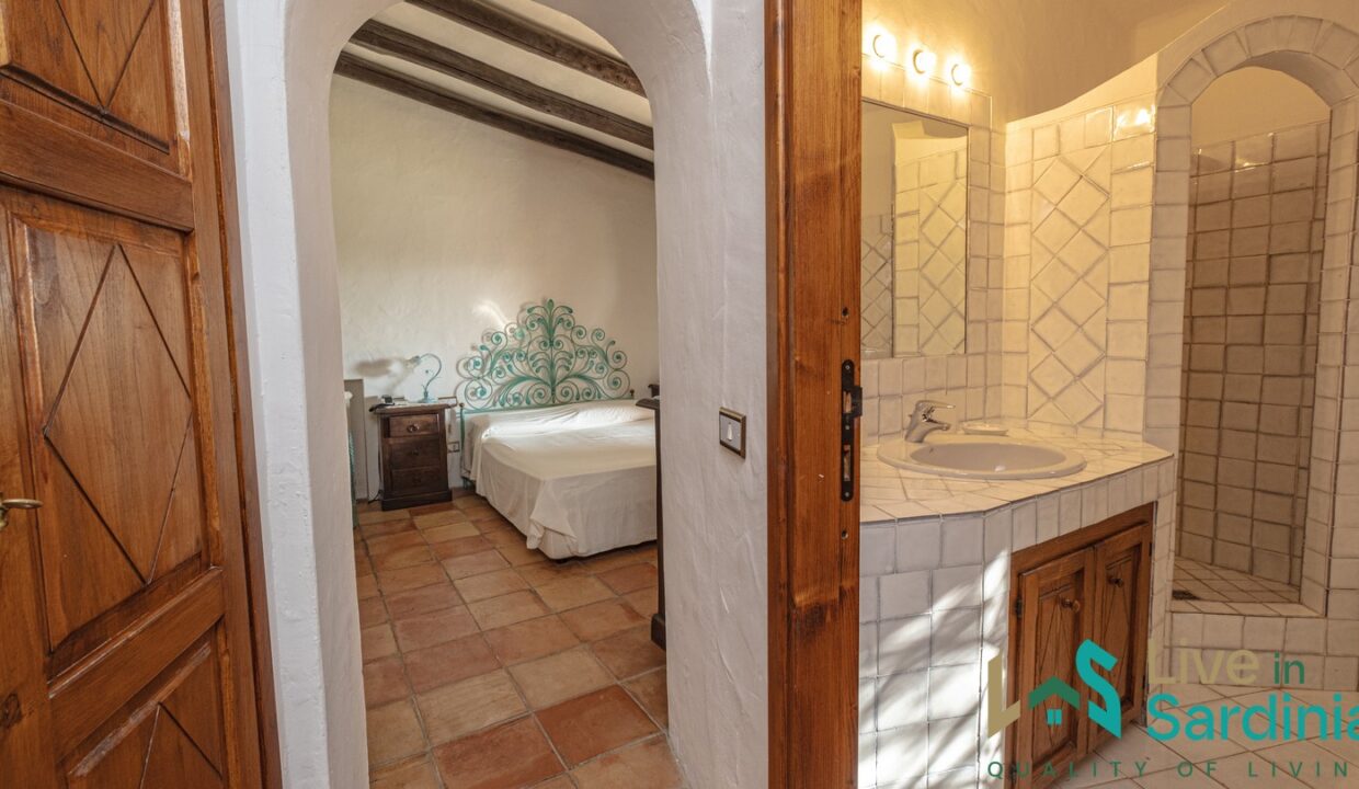 Sea-View-Villa-For-Sale-Emerald-Coast-Porto-Cervo (37)