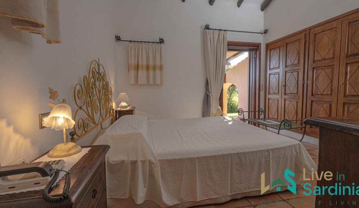 Sea-View-Villa-For-Sale-Emerald-Coast-Porto-Cervo (44)