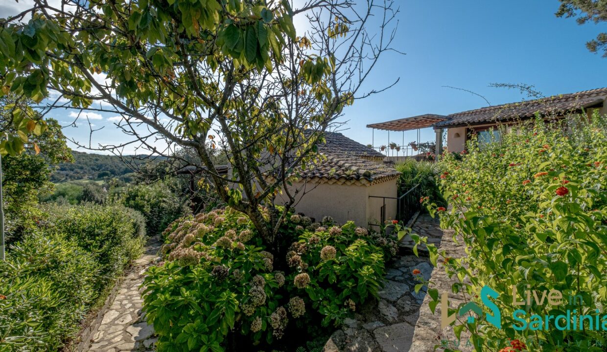 Sea-View-Villa-For-Sale-Emerald-Coast-Porto-Cervo (46)