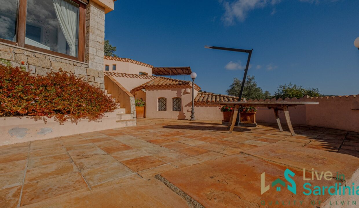 Sea-View-Villa-For-Sale-Emerald-Coast-Porto-Cervo (58)