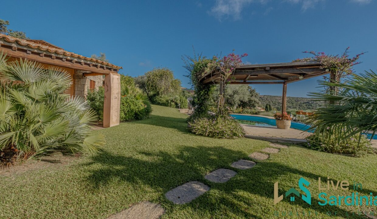 Sea-View-Villa-For-Sale-Emerald-Coast-Porto-Cervo (61)