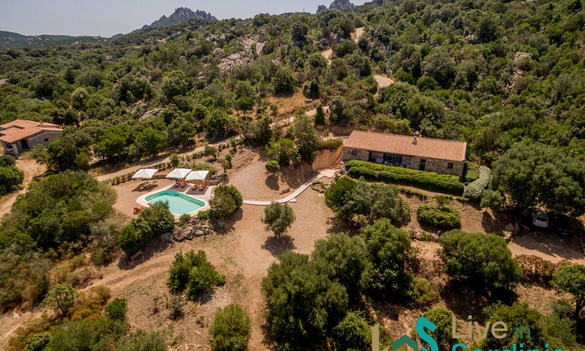 Sea-View-Villa-For-Sale-In-San-Pantaleo-Sardinia