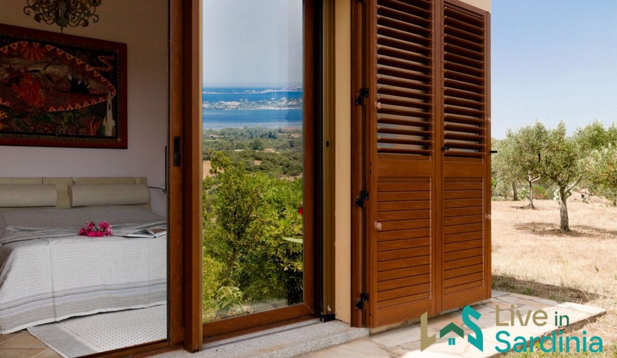Sea-View-Villa-For-Sale-Olbia-Sardinia (24)