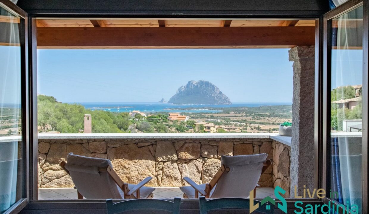 Sea-View-villa-For-Sale-Porto-San-Paolo-Sardinia