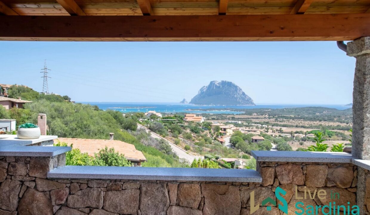 Sea-View-villa-For-Sale-Porto-San-Paolo-Sardinia