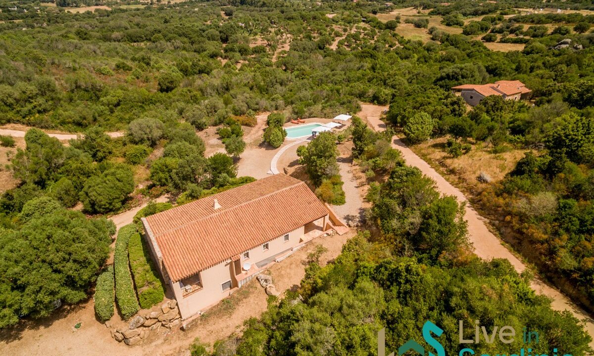 Sea-View-Villa-For-Sale-San-Pantaleo-Sardinia