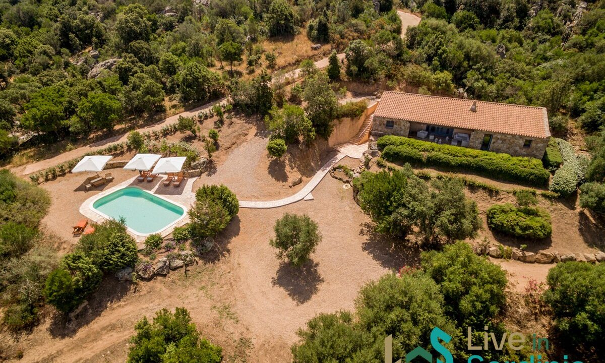 Sea-View-Villa-For-Sale-San-Pantaleo-Sardinia