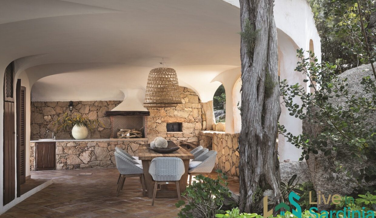 Sea-View-Villa-for-Sale-in-Porto-Cervo