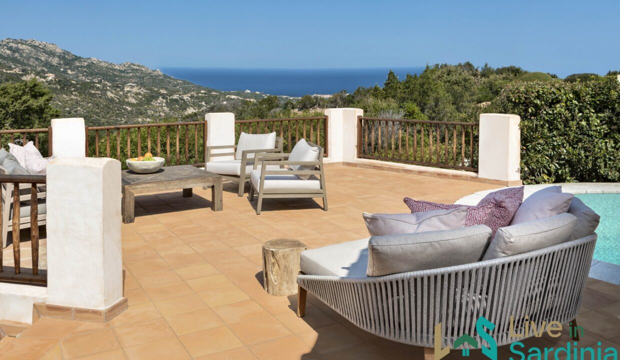 Sea-View -Villa-for-Sale-in-Porto-Cervo (7)