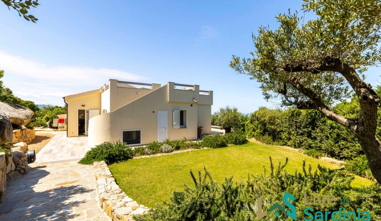 Sea-View-Villas-For-Sale-Sardinia