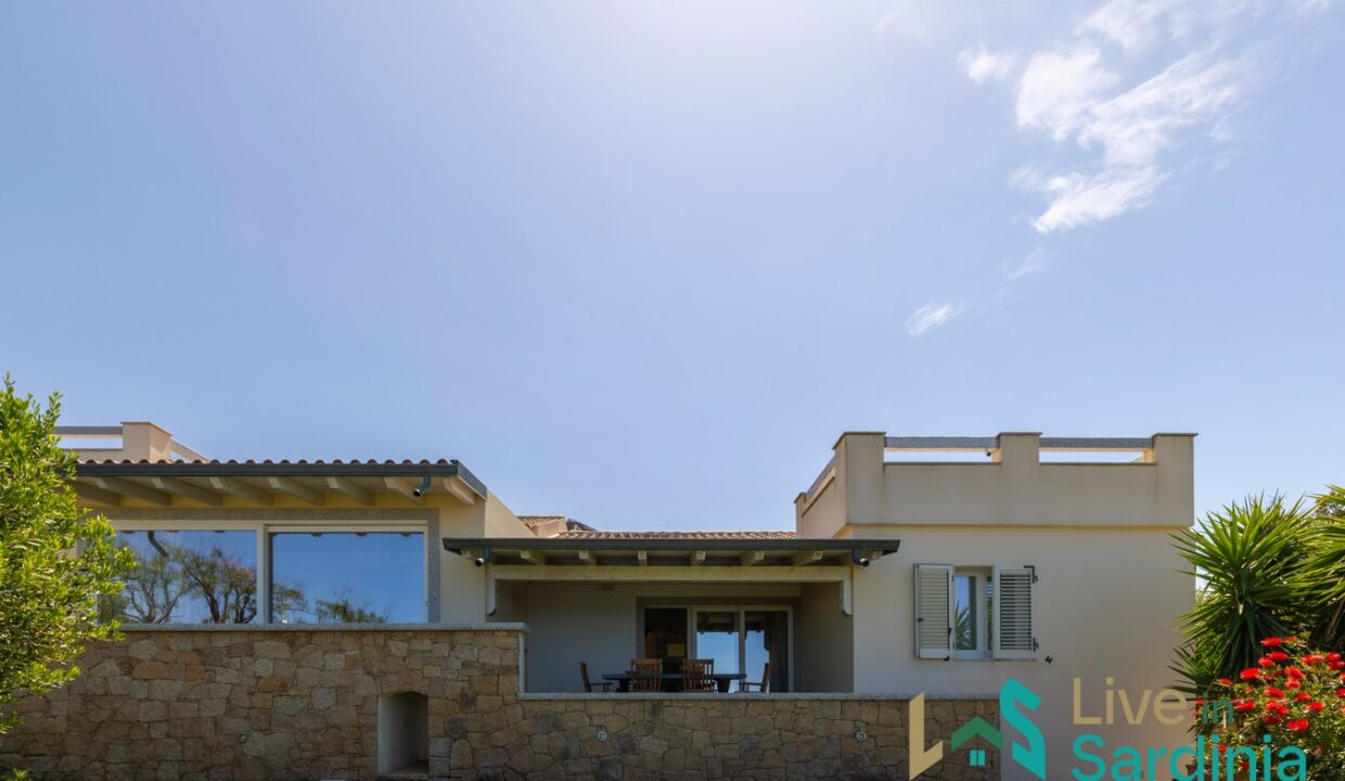 Sea-View-Villas-For-Sale-Sardinia
