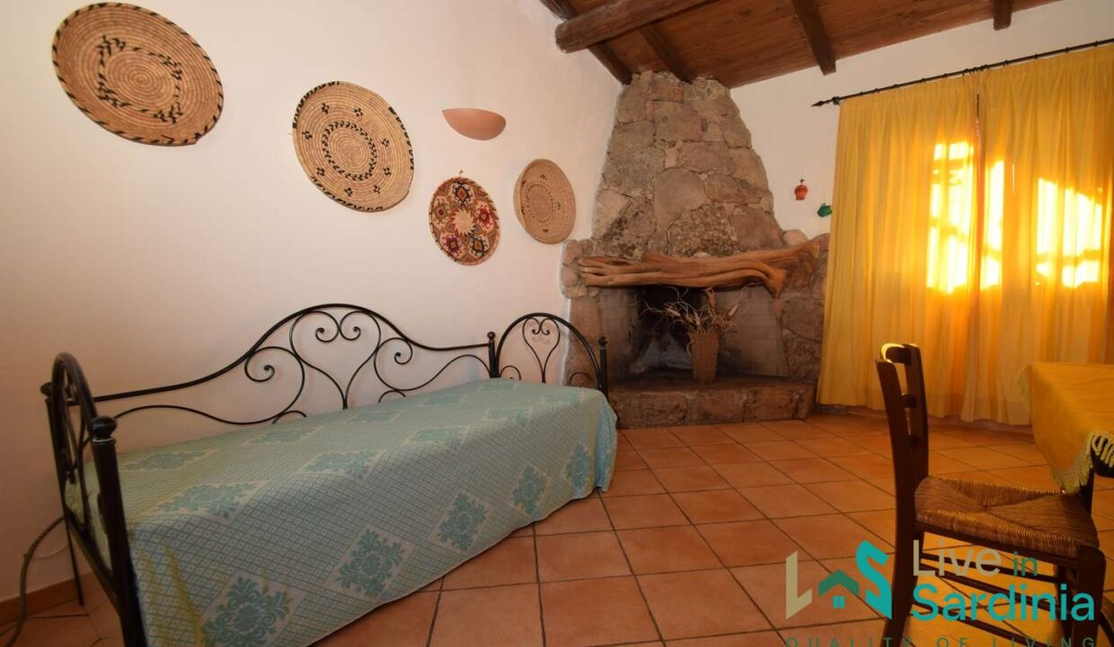 Stazzu-For-Sale-In-Sardinia-with-beautiful-sea-view-in-Aglientu (38)