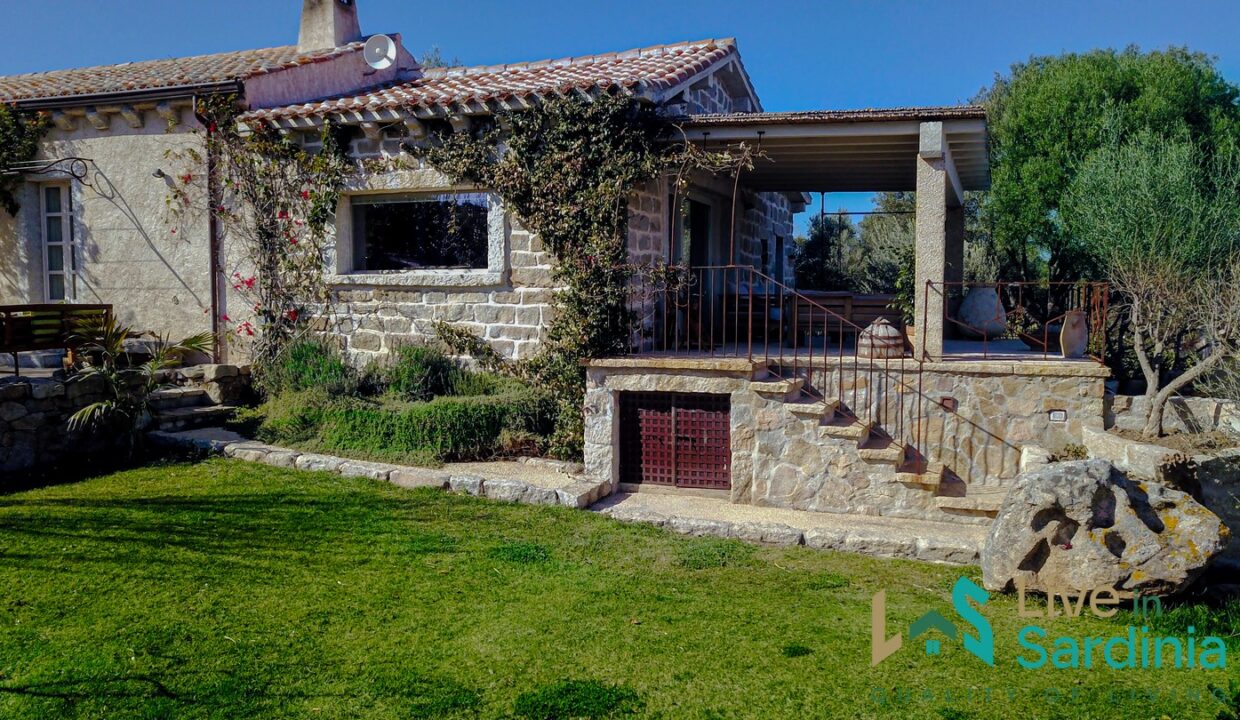 Superb-Country-Homes-For-Sale-Porto-Cervo-Sardinia