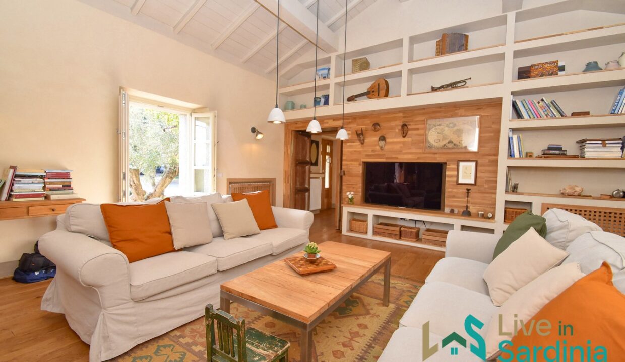 Superb-Country-Homes-For-Sale-Porto-Cervo-Sardinia