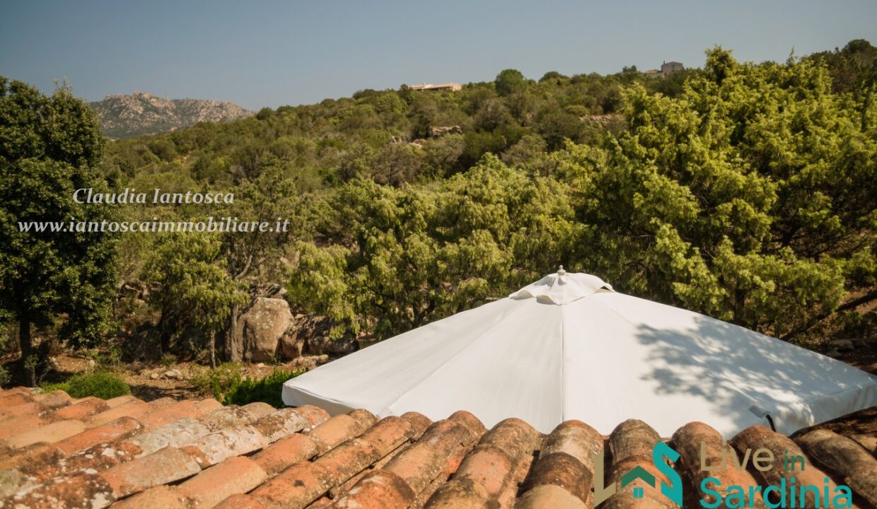 Villa-for-Sale-San-Pantaleo-Sardinia