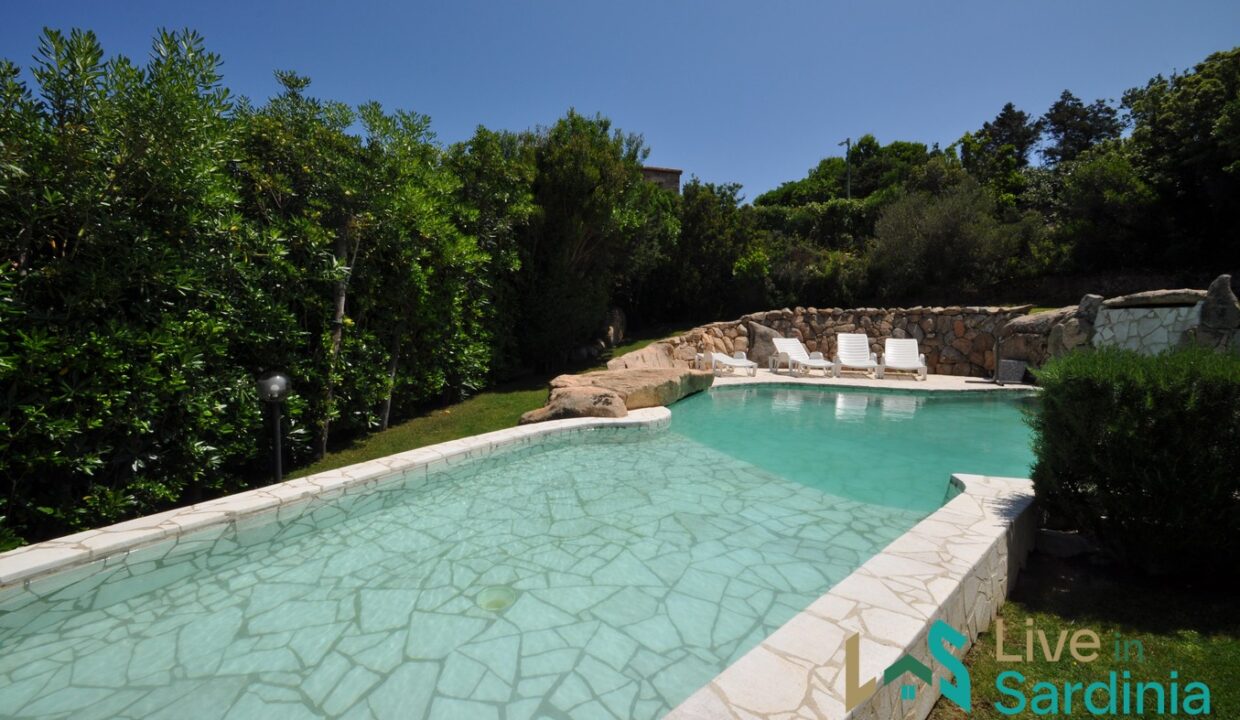 Villa-For-Sale-In-Pantogia-Porto-Cervo-North-Sardinia