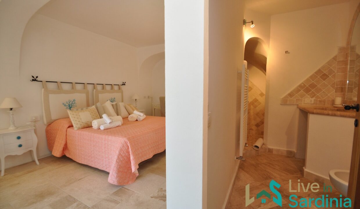Villa-For-Sale-In-Pantogia-Porto-Cervo-North-Sardinia