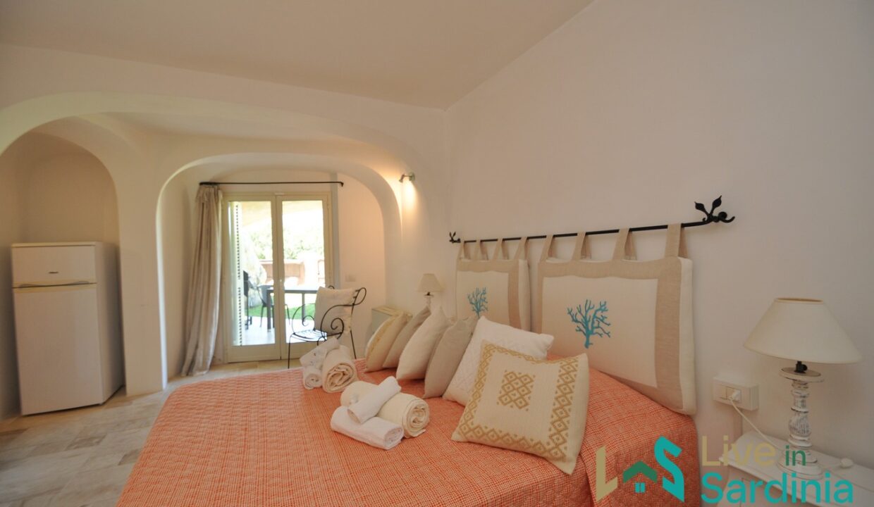 Villa-For-Sale-In-Pantogia-Porto-Cervo-North-Sardinia