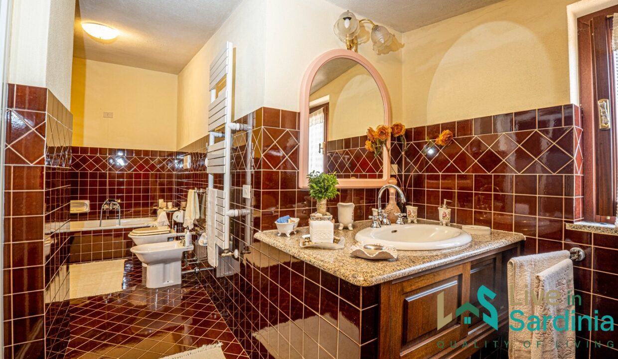 Villa For Sale Olbia Sardinia (32)