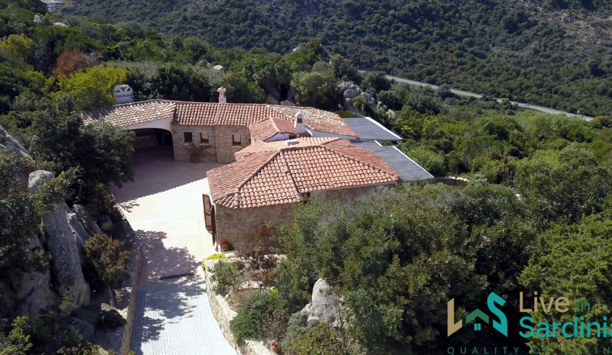 Villa-For-Sale-Porto-Cervo-Sardinia