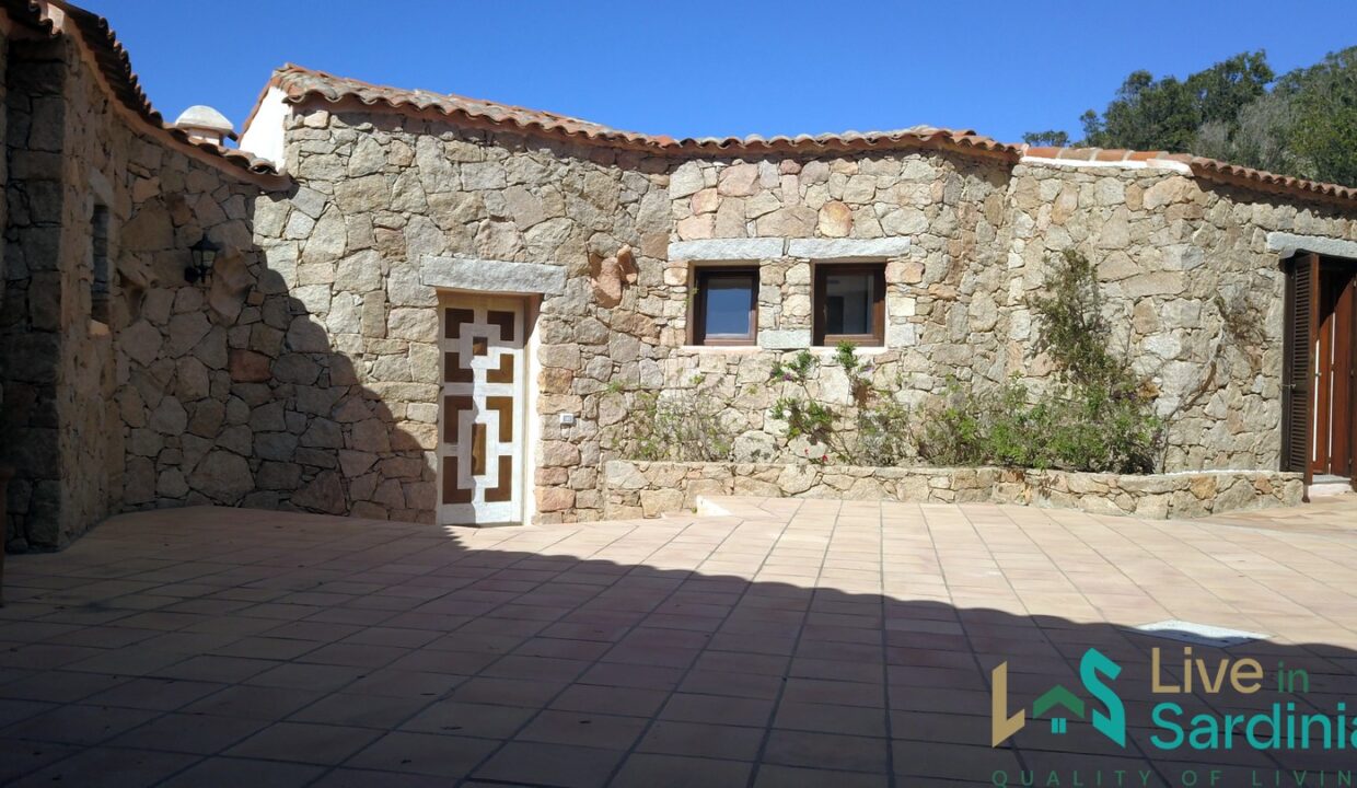 Villa-For-Sale-Porto-Cervo-Sardinia
