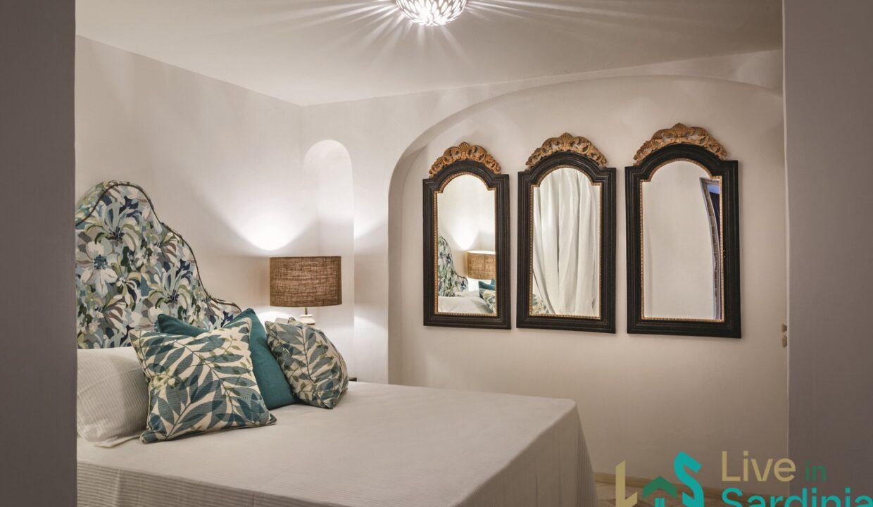 Villa-For-Sale-Porto-Cervo-Sardinia (37)