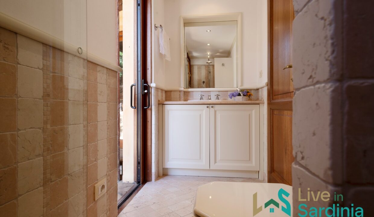 Villa For Sale Punta Molara San Teodoro (40)