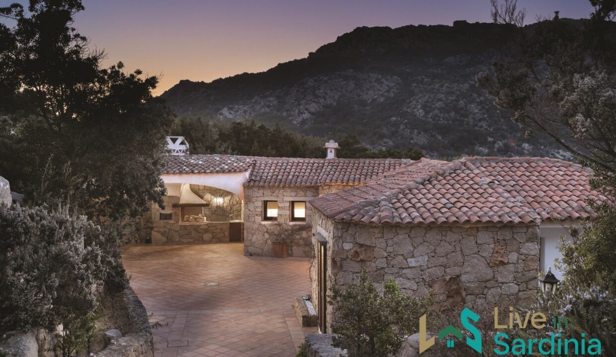 Villa for Sale Porto Cervo (38)