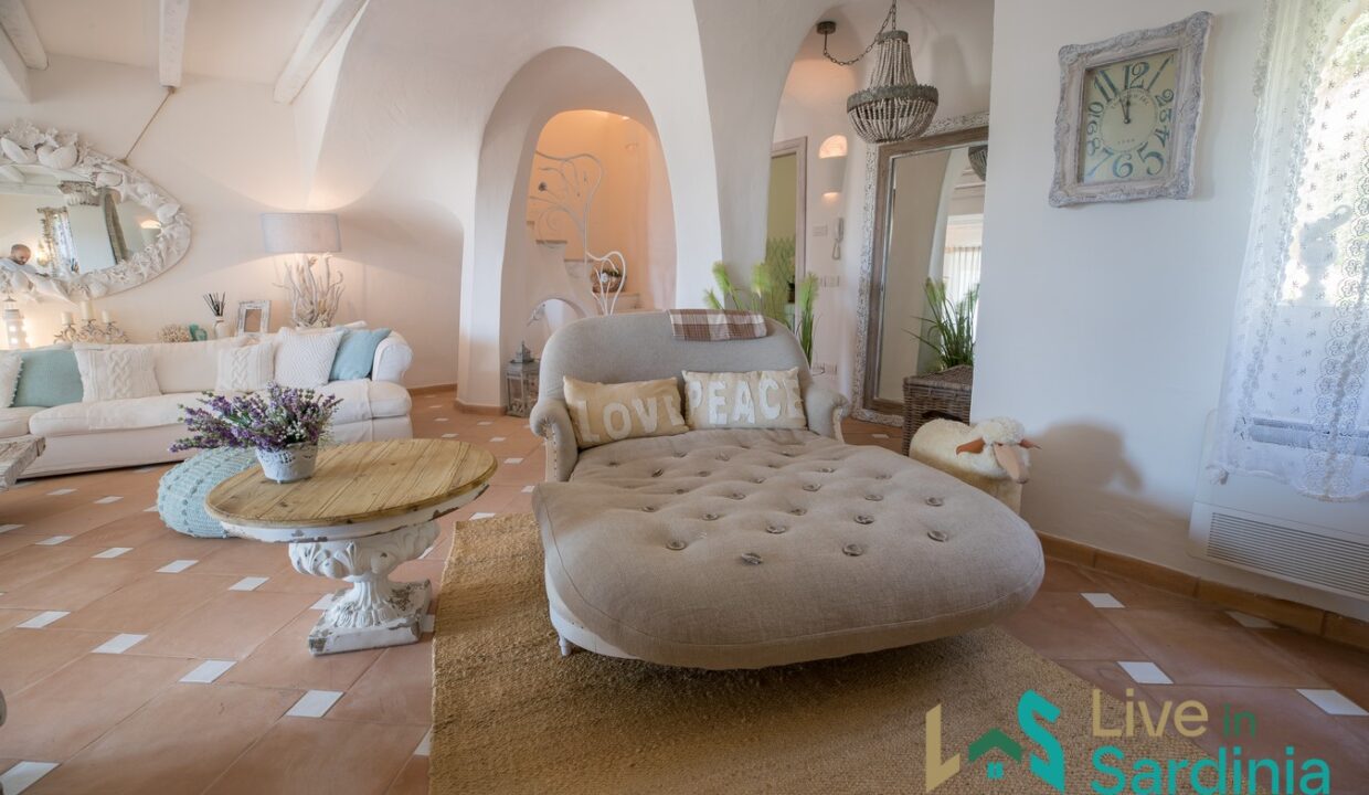 Villas And Apartments For Sale And For Rent In the Emerald Coast (19)