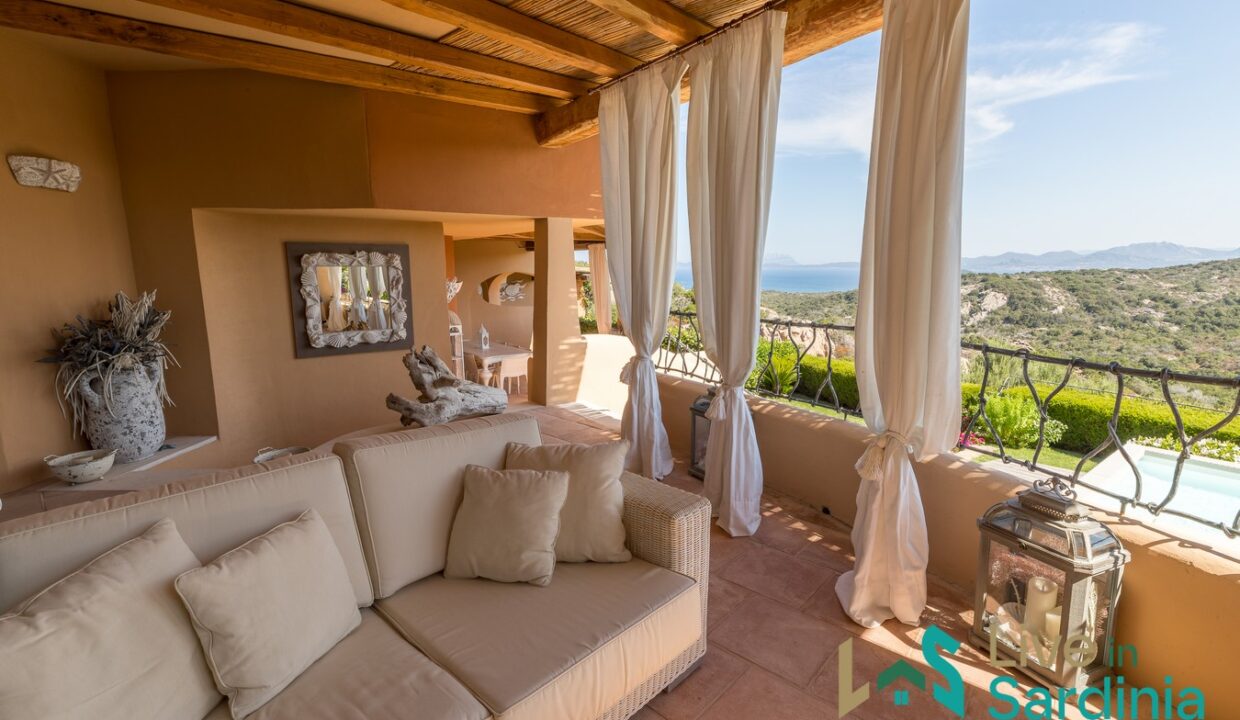 Cosy-Villas-For-Sale-in-Porto-Cervo-Sardinia