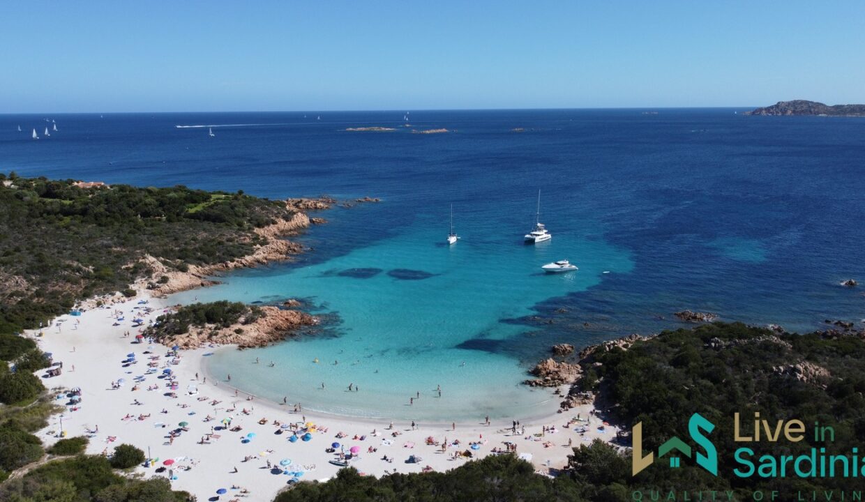 Villas-And-Homes-For-Sale-And-Rent-In-Emerald-Coast
