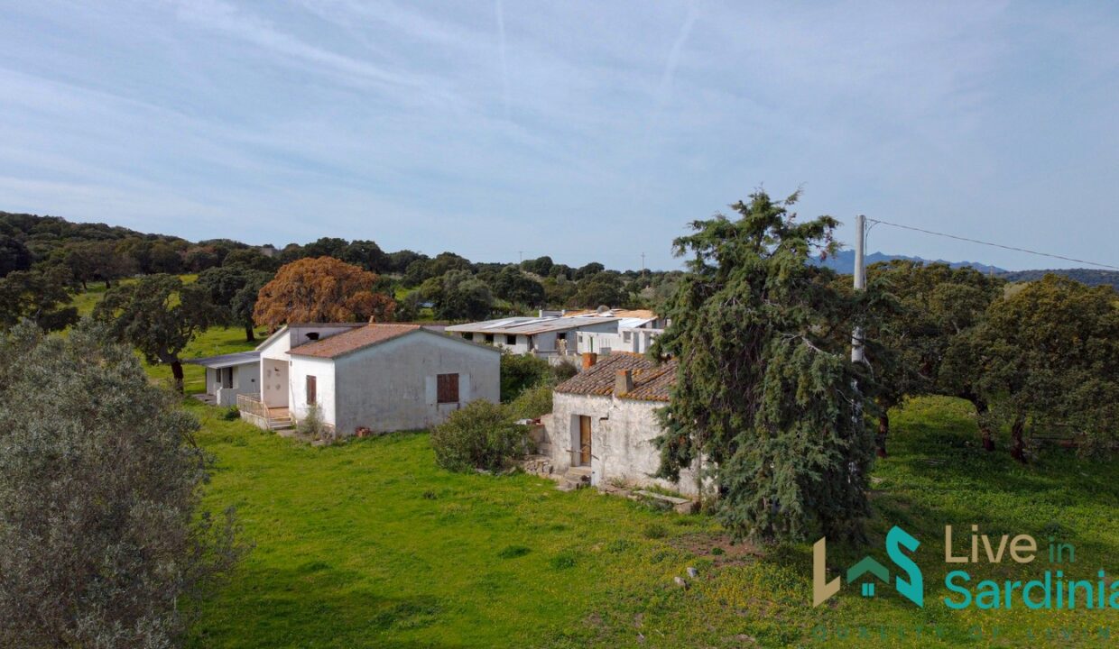 Cottage-for-Sale-Sardinia