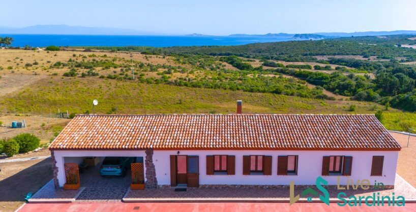 Farmhouse for sale in Aglientu