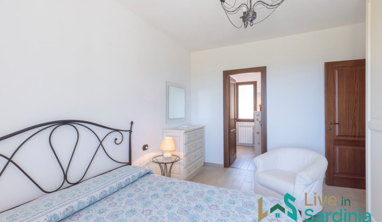 Farmhouse-for-sale-in-Aglientu (28)