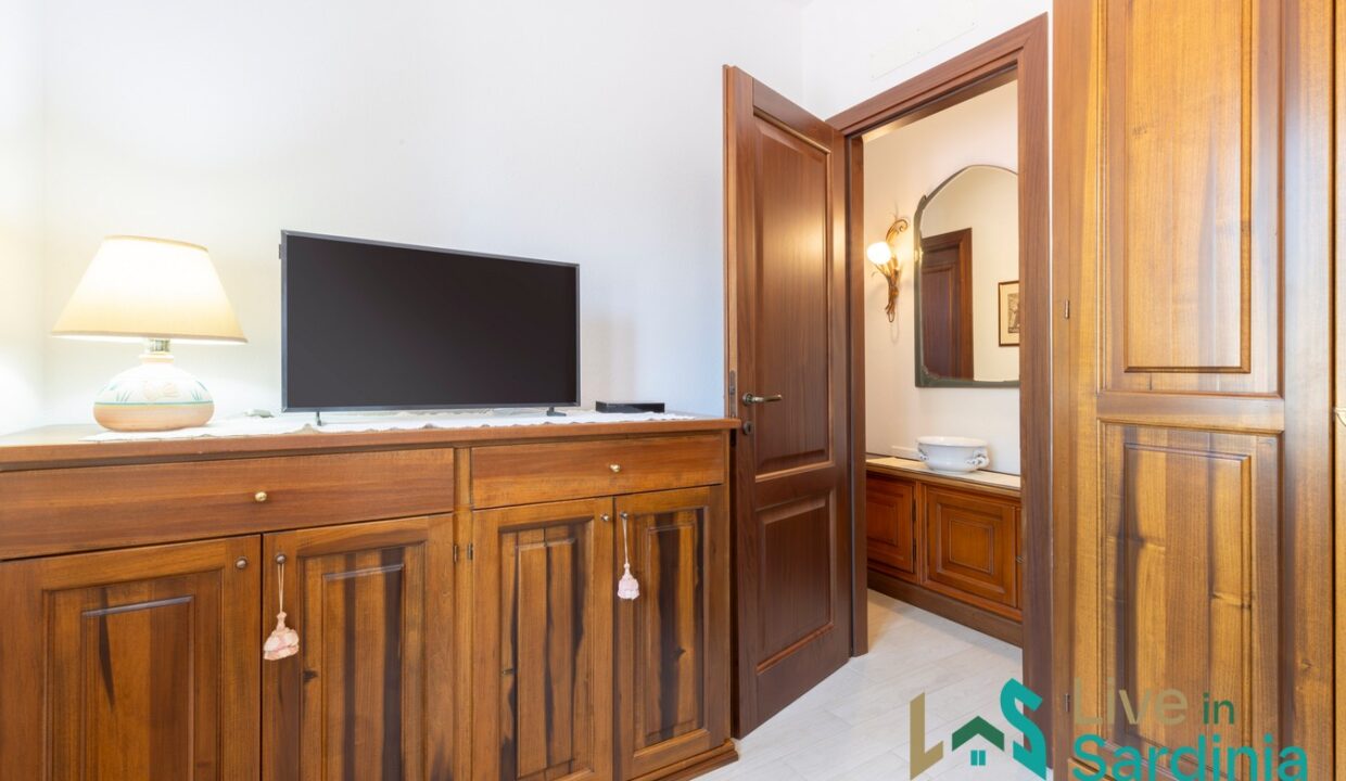 Farmhouse-for-sale-in-Aglientu (36)