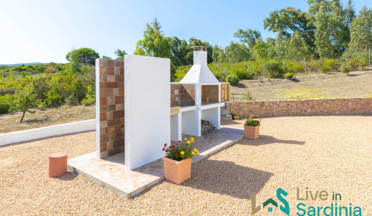 Farmhouse-for-sale-in-Aglientu (43)