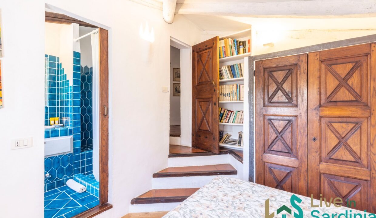 Sea-View-Villa-for-Sale-in-La-Celvia-Porto-Cervo (41)