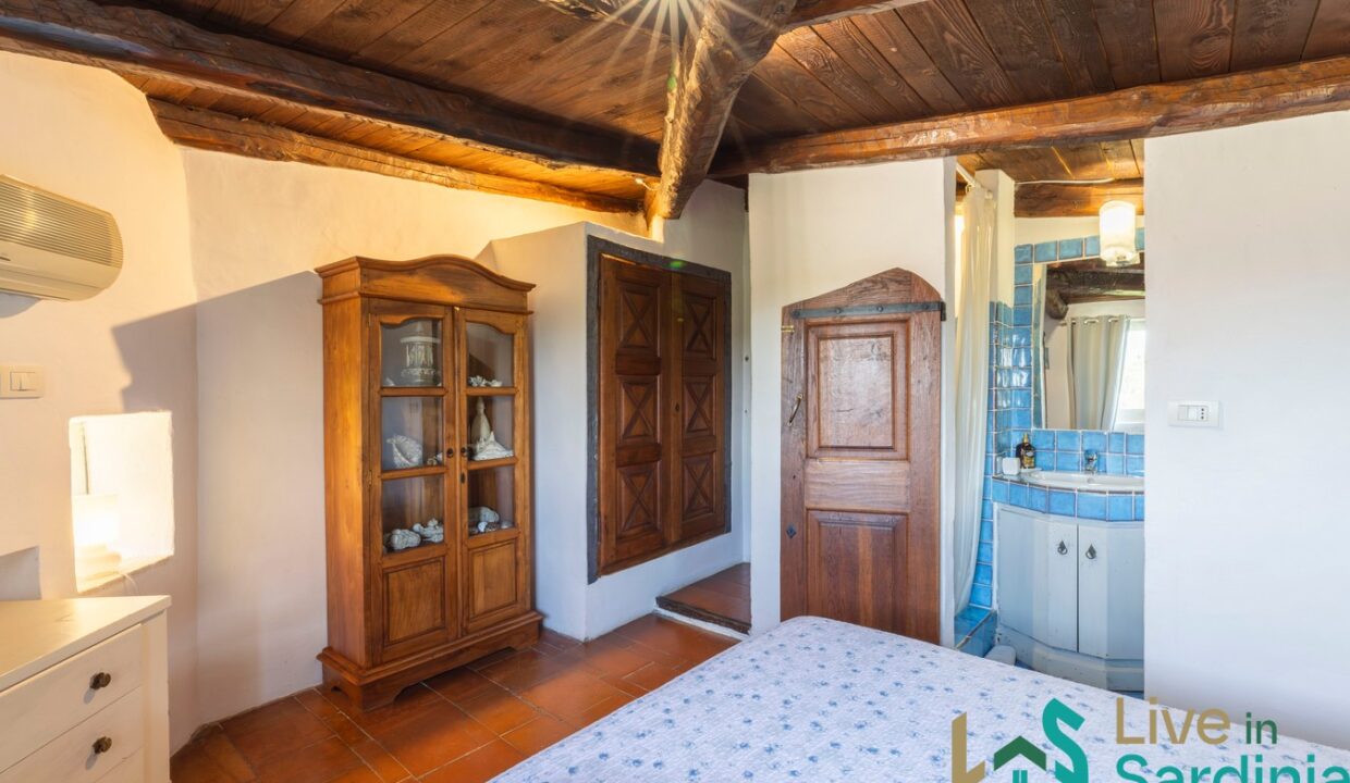 Sea-View-Villa-for-Sale-in-La-Celvia-Porto-Cervo (44)