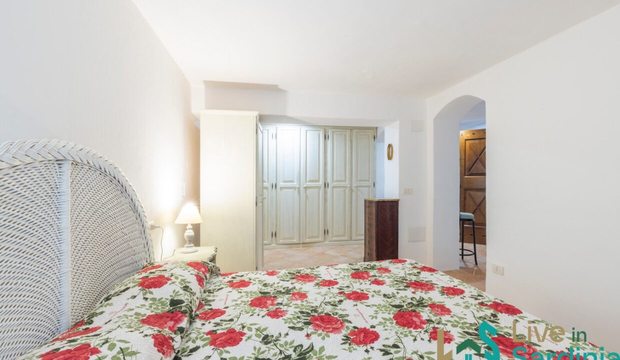 Sea-View-Villa-for-Sale-in-La-Celvia-Porto-Cervo (47)