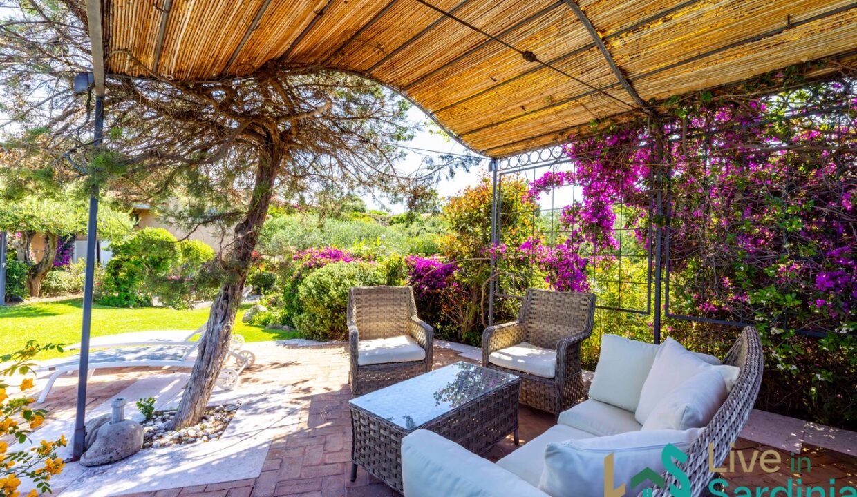 Sea-View-Villa-for-Sale-in-La-Celvia-Porto-Cervo (9)