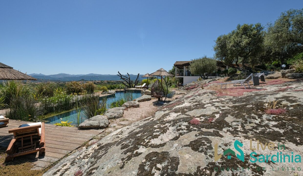 Countryside-Villa-for-Sale-in-Telti (102)