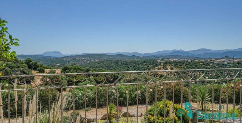 Countryside Villa for Sale in Telti