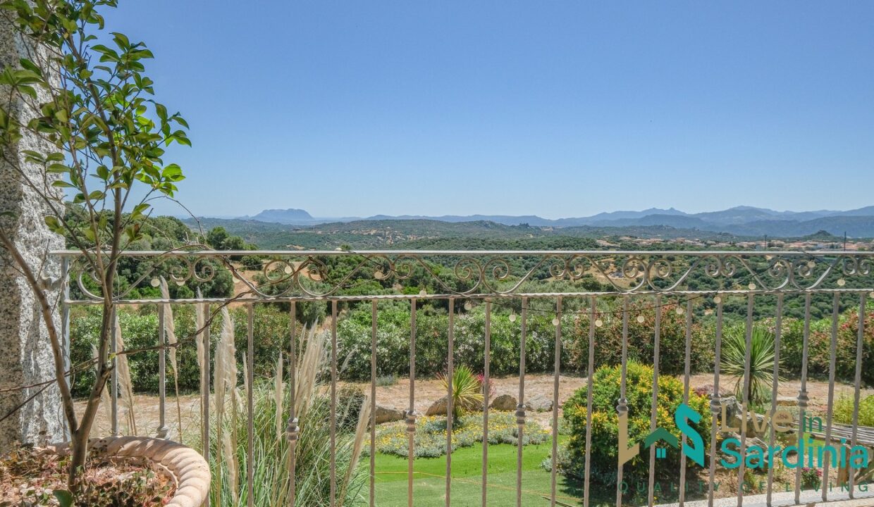 Countryside-Villa-for-Sale-in-Telti (40)