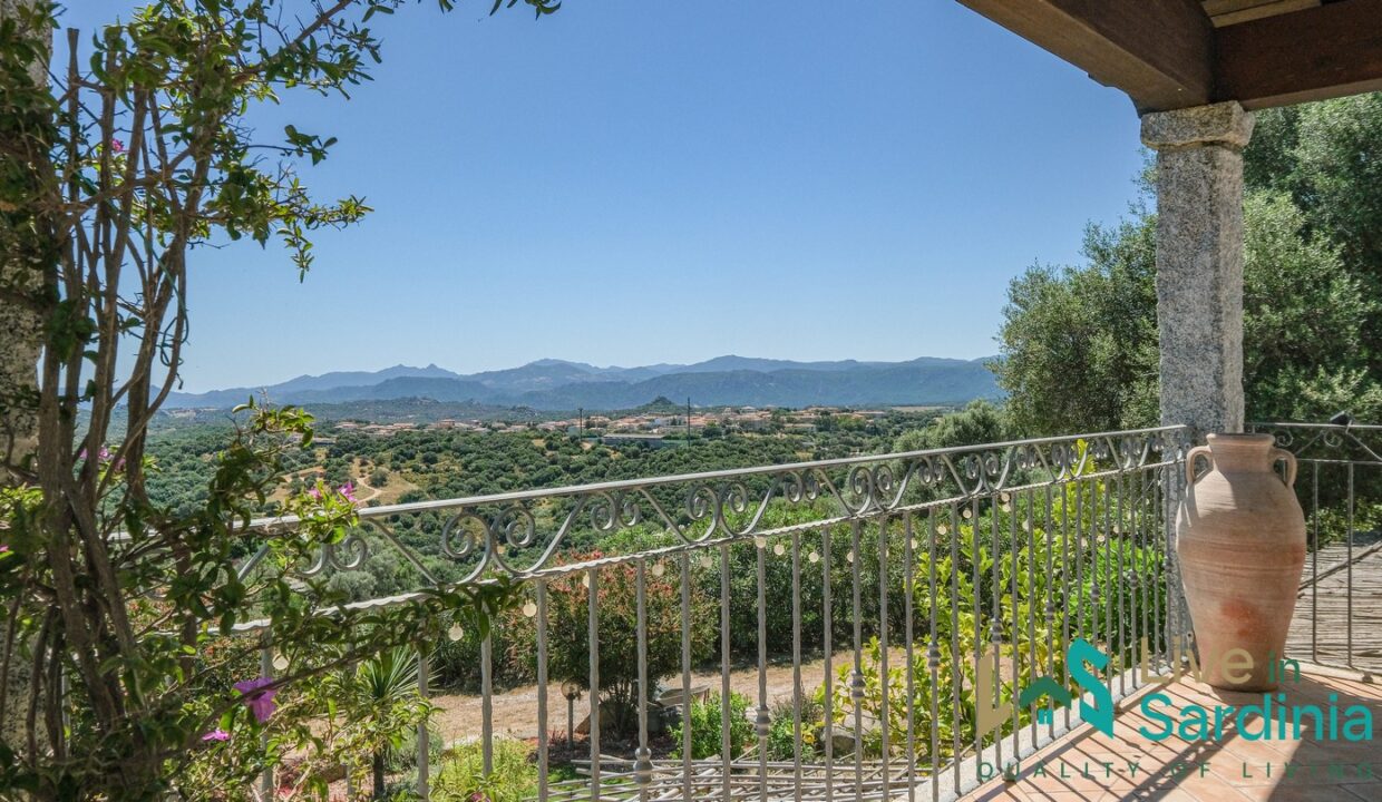 Countryside-Villa-for-Sale-in-Telti (51)