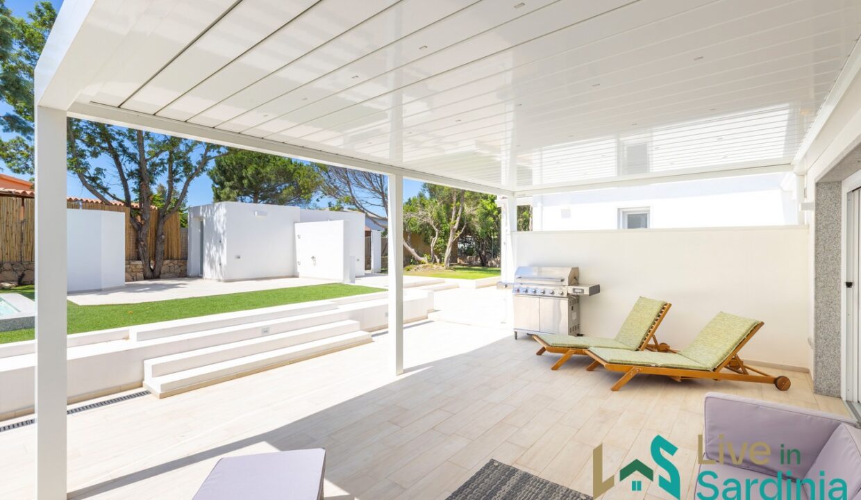 Sea-View-Villa-For-Sale-In-Aglientu